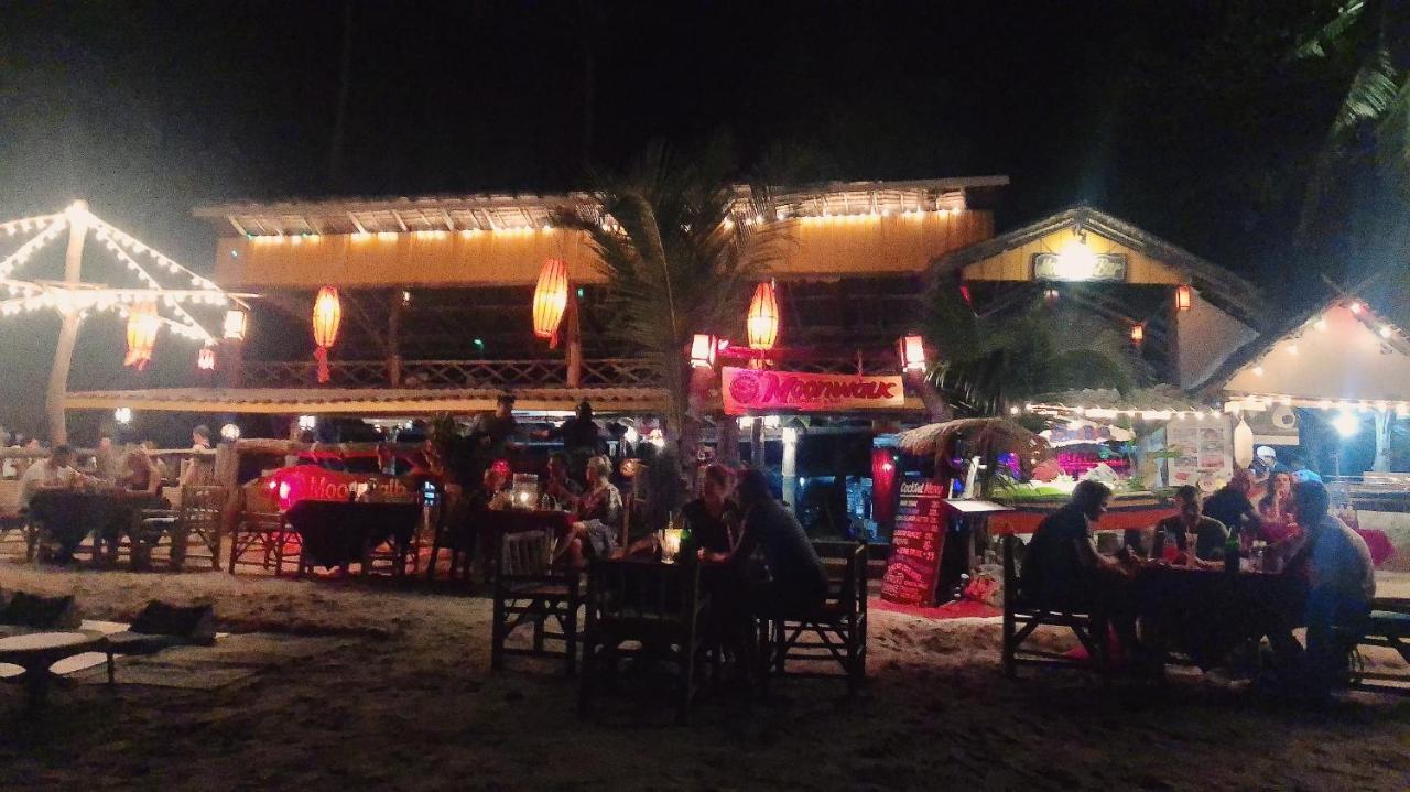 קו לנטה Moonwalk Lanta Resort מראה חיצוני תמונה